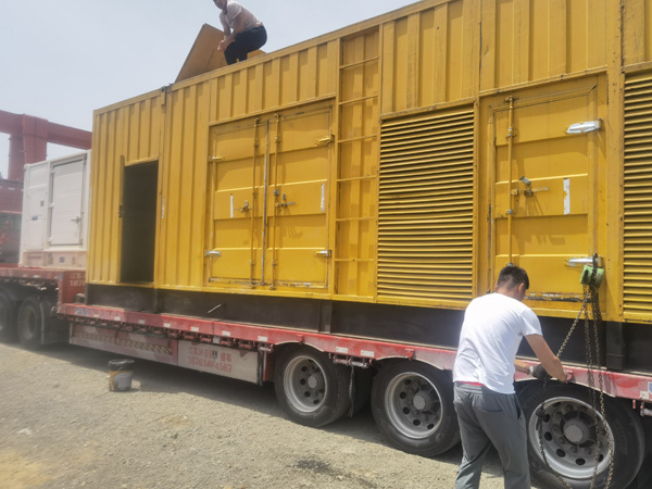 分宜除了负载情况和发动机维护，还有哪些因素会影响 200kw 柴油发电机的油耗？